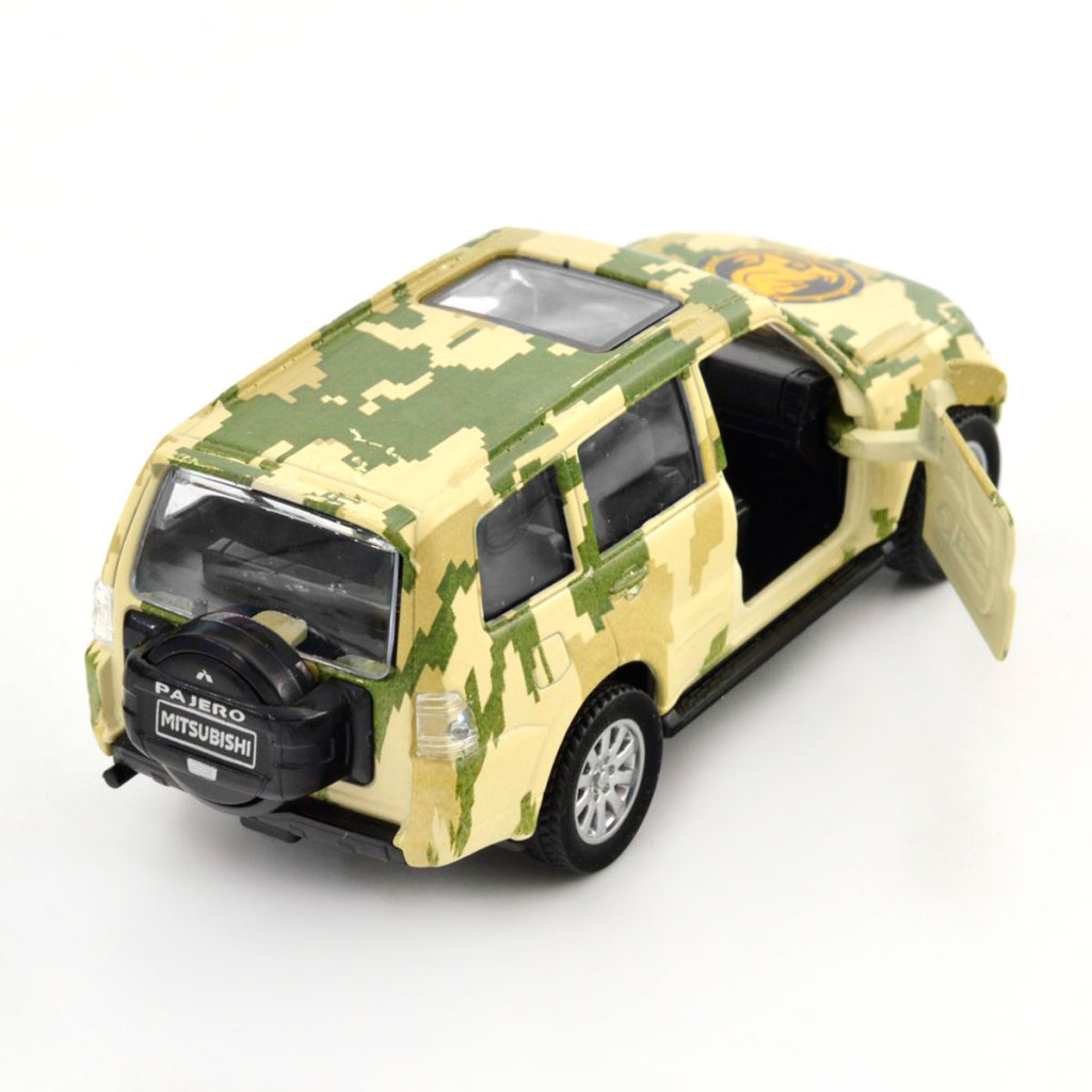 Машина TechnoDrive Автомодель серії Шеврони Героїв - Mitsubishi Pajero 4WD Tubro - 47 ОМБр (250361M) - зображення 2