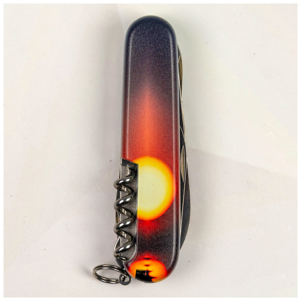 Ніж Victorinox Climber Zodiac Дракон в променях сонця (1.3703.3_Z3270p) - зображення 11