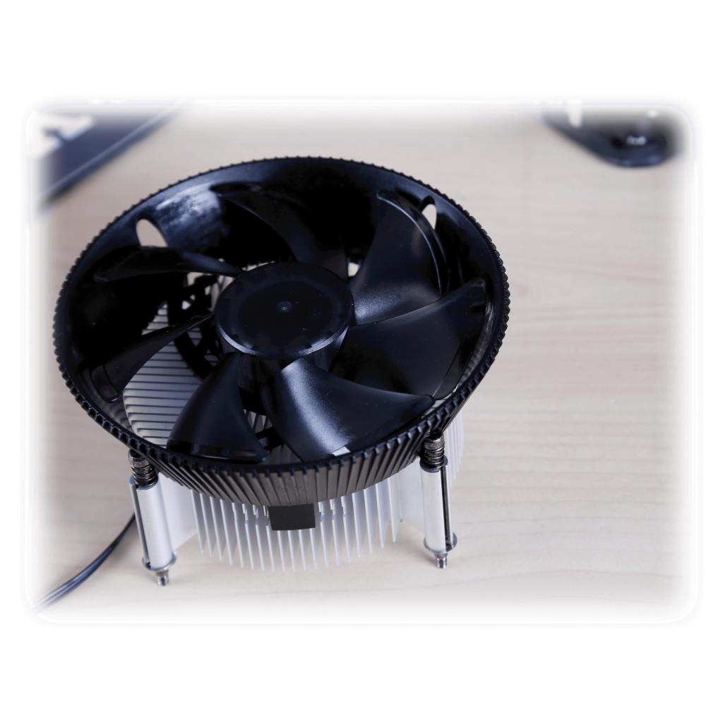 Кулер до процесора CoolerMaster i70 (RR-I70-20FK-R1) - зображення 3