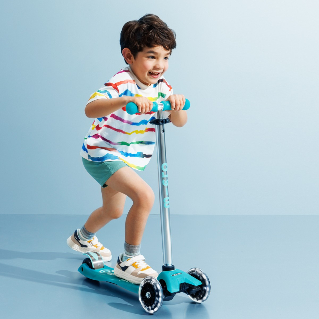 Самокат Micro Maxi Deluxe Glow LED Желейний зелений (MMD365) - зображення 9