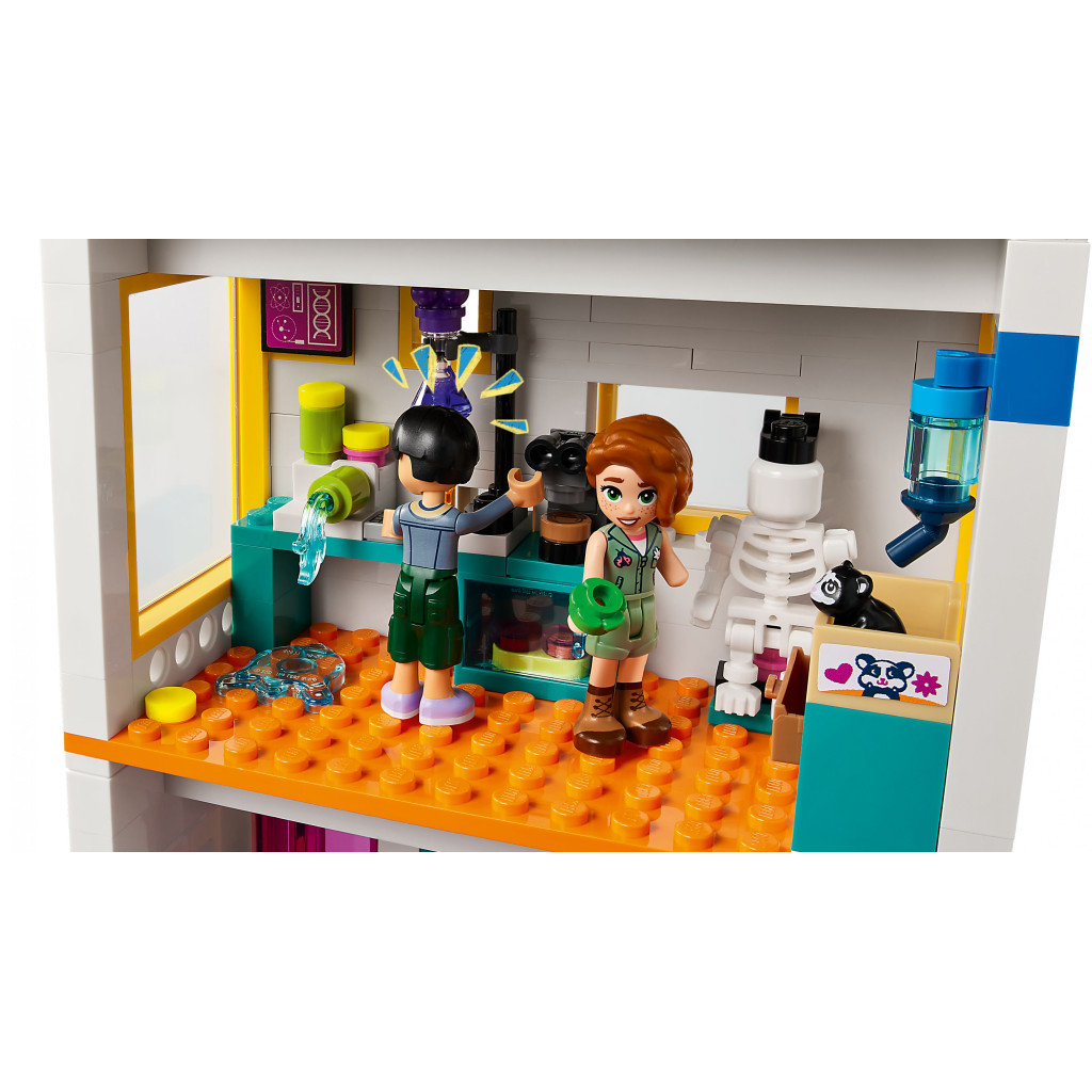 Конструктор LEGO Friends Хартлейк-Сіті: міжнародна школа 985 деталей (41731) - зображення 6