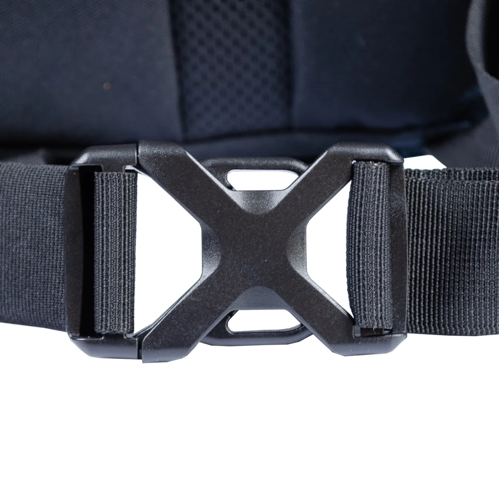 Рюкзак туристичний Tramp Assault 30 л Black (UTRP-047-black) - зображення 7