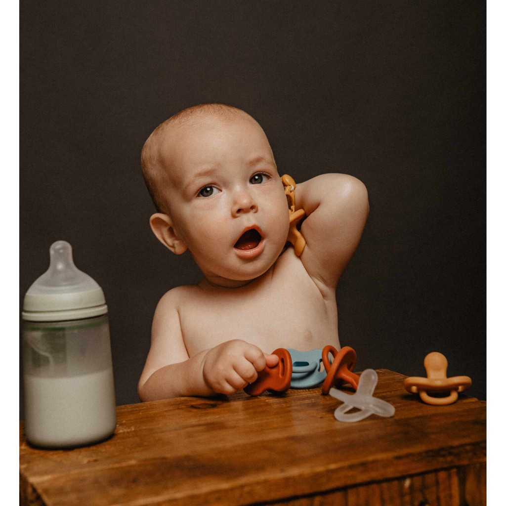 Пустушка Suavinex Colour Essence 6-18 міс, анатомічна силіконова, коричнева (308076) - изображение 5