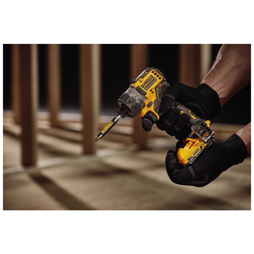 Шуруповерт DeWALT 12V XR Li-Ion, 8 Нм, 1100 об/мин, 2x2Ah, кейс (DCF601D2) - зображення 7