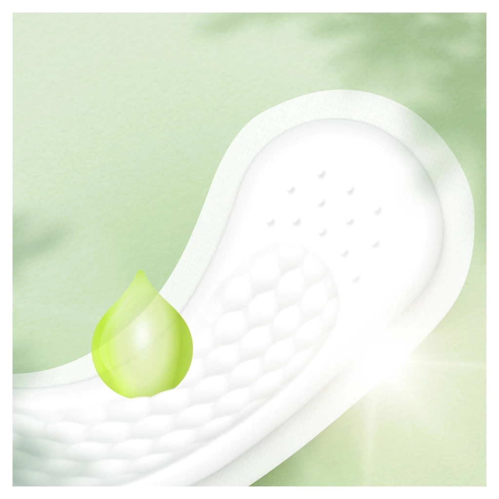 Щоденні прокладки Naturella Сamomile Light 20 шт. (4015400240310) - зображення 4