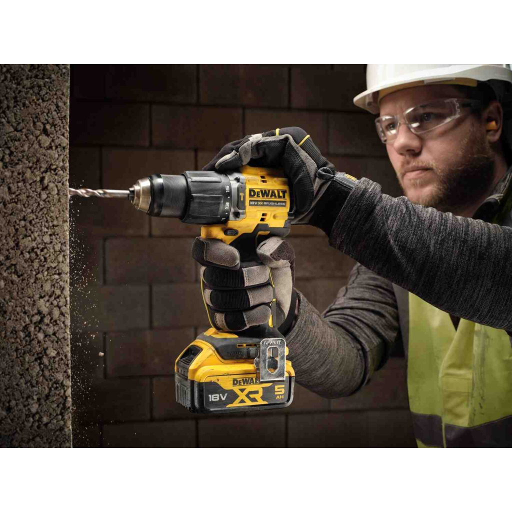 Шуруповерт DeWALT XR Li-Ion 18V, 74 Нм, 0-450/0-1650 об/хв, 1.17 кг, TSTAK (без АКБ та ЗП) (DCD799NT) - зображення 12