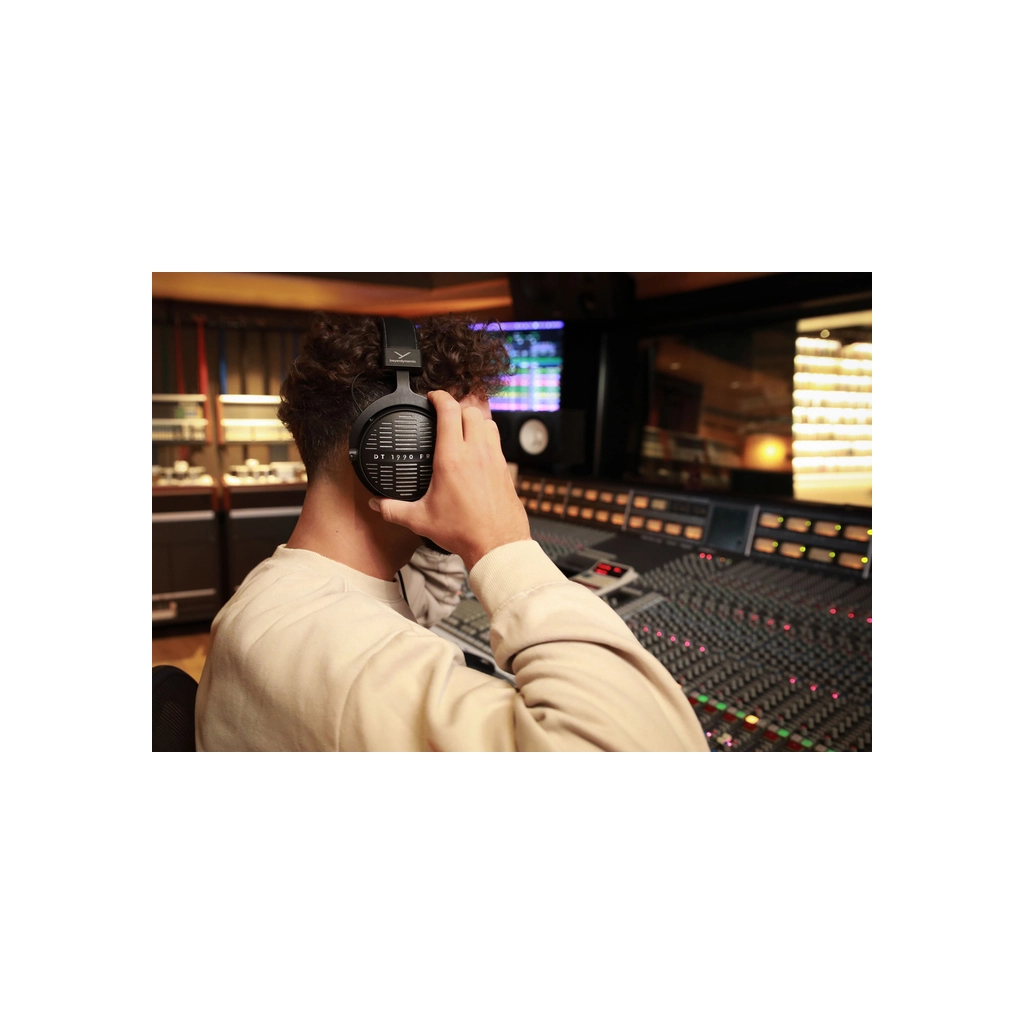 Навушники Beyerdynamic DT 1990 Pro MK II Black (531070) - зображення 7