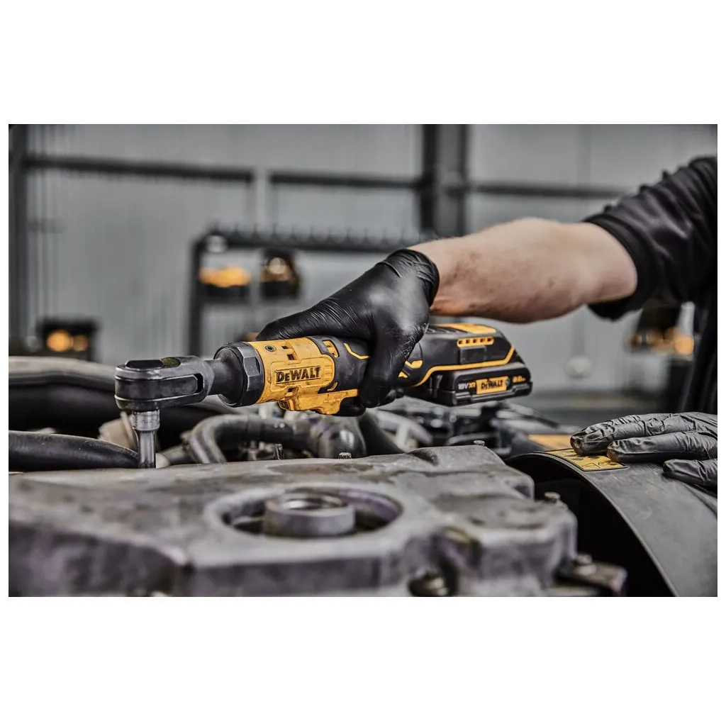Гайковерт DeWALT кутовий - трещотка, 18V XR Li-lon, 2Ah, 95 Нм, ложемент (DCF512D1G) - зображення 3