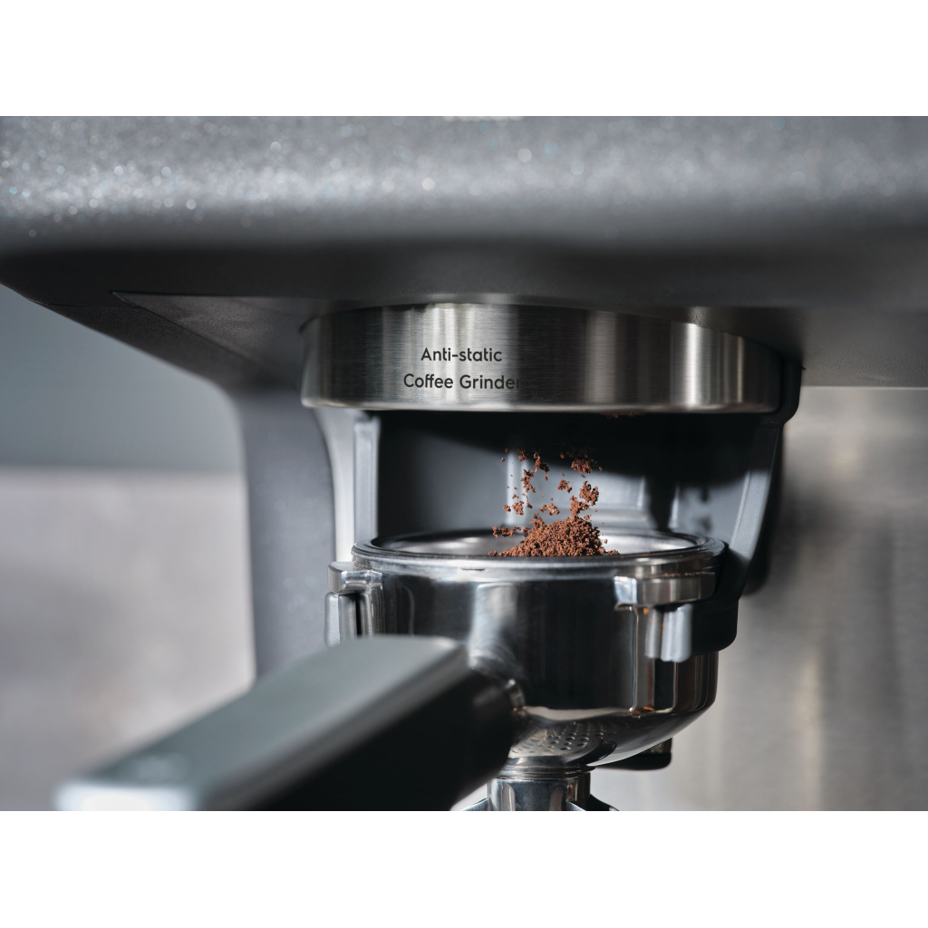 Ріжкова кавоварка еспресо Electrolux E8EC1-8BP - зображення 7