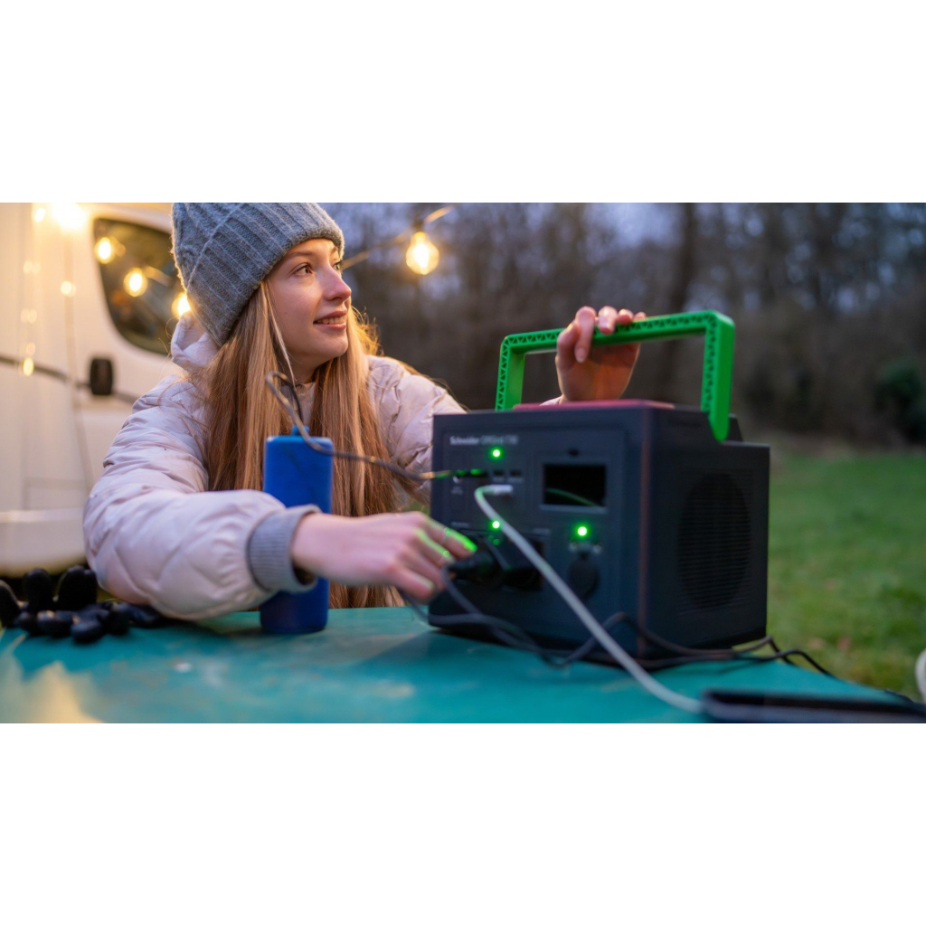 Зарядна станція Schneider Electric 700, 738Wh (PPS730-GR) - зображення 6