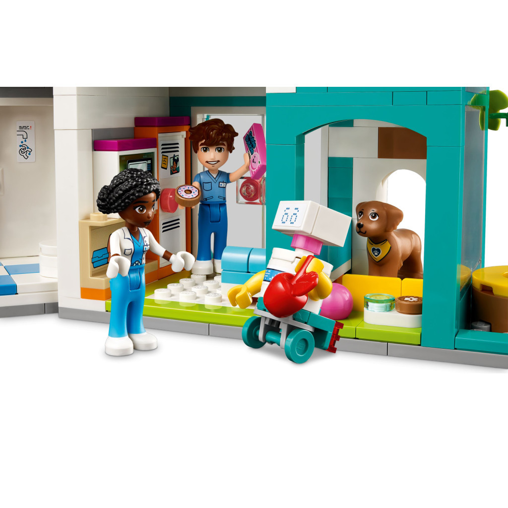 Конструктор LEGO Friends Лікарня в Хартлейк-Сіті 1045 деталей (42621) - зображення 5
