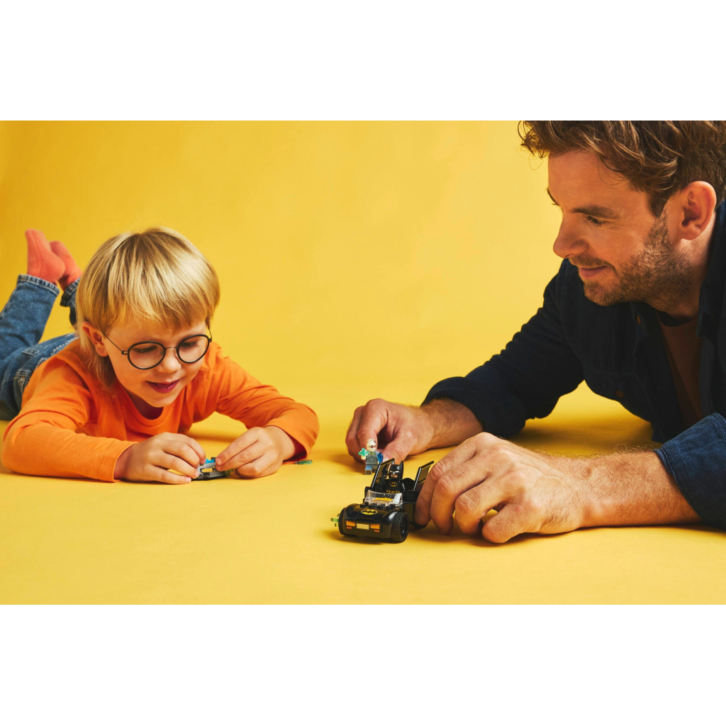 Конструктор LEGO Super Heroes Бетмен і Бетмобіль проти містера Фріза (76301) - зображення 7