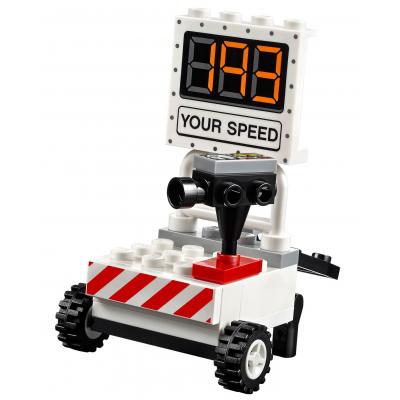 Конструктор LEGO Juniors Тренувальний полігон Віллі Бутта (10742) - зображення 6