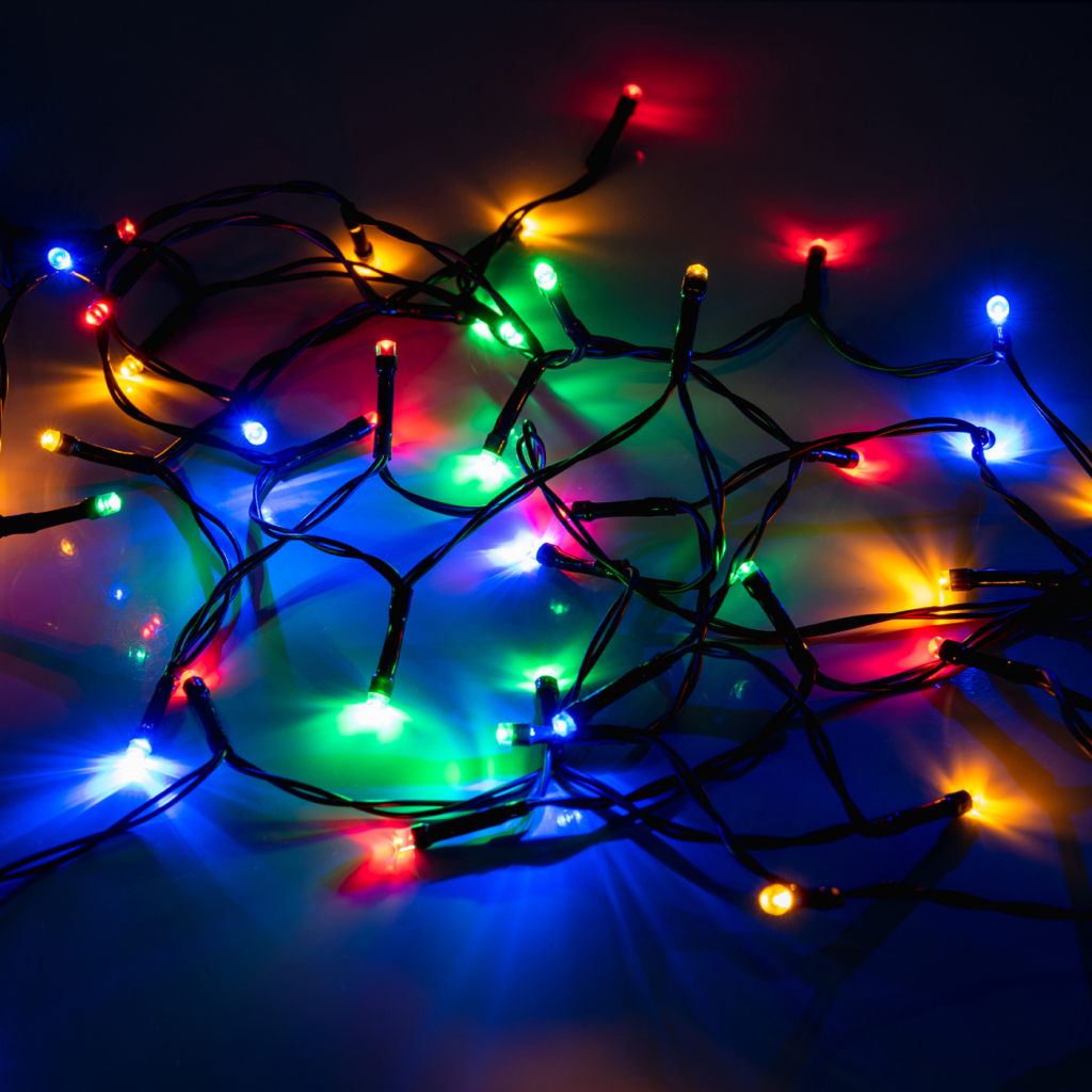 Гірлянда YES! Fun Вулична 41 LED Різнокольорова 2.8 м Статична Таймер На батарейках (975060) - зображення 4