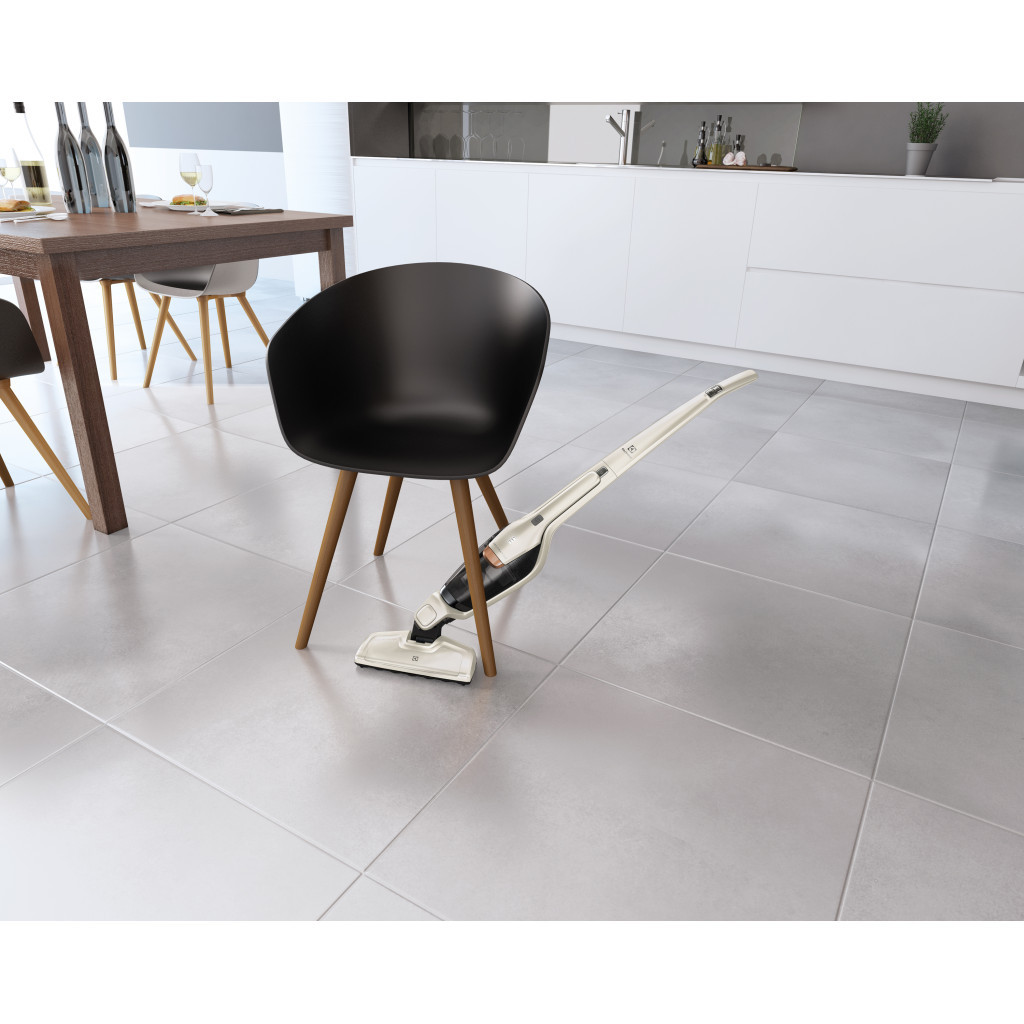 Пилосос Electrolux EERC73SW - зображення 3
