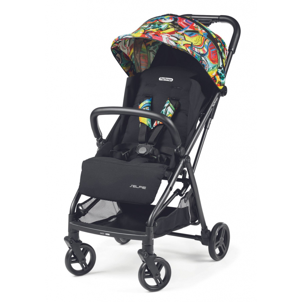 Коляска Peg-Perego Selfie Street Art чорна з абстрактним малюнком (IP22000000AT99RO01) - зображення 1