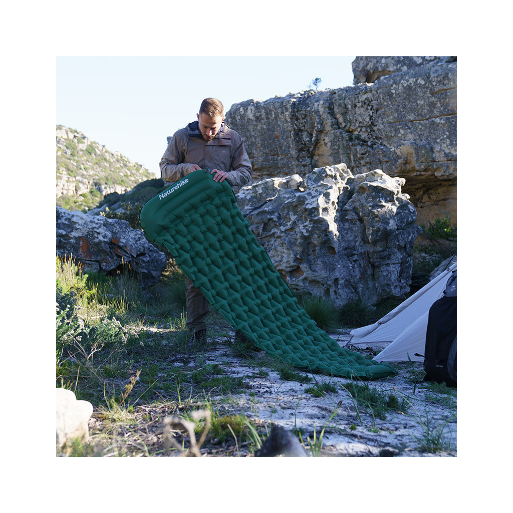 Туристичний килимок Naturehike із підголовником CNK2300DZ0001 198 х 59 см темно-зелений (6976023929540) - зображення 3