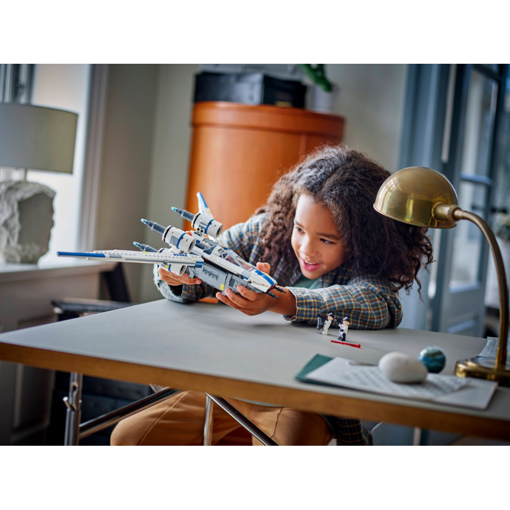 Конструктор LEGO Star Wars Повстанський винищувач U-Wing (75399) - зображення 9