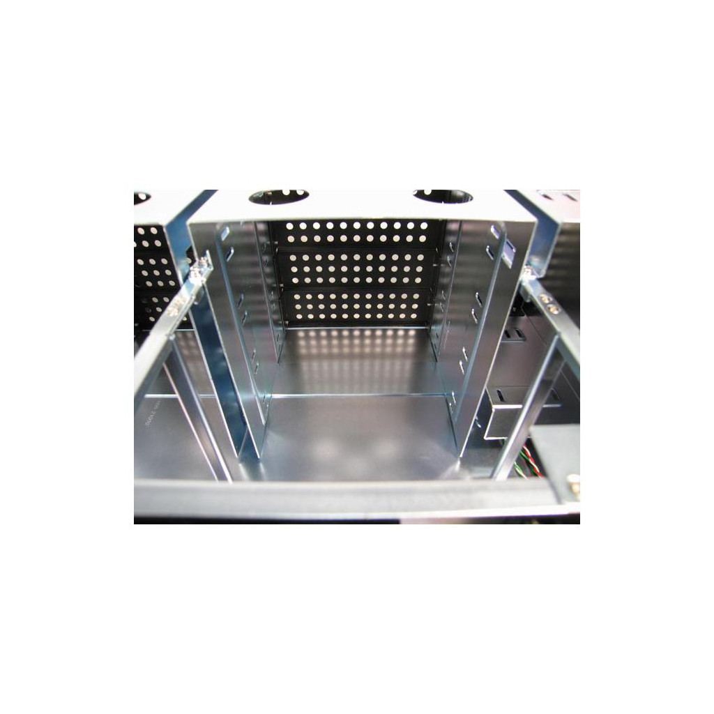 Корпус до сервера Chieftec UNC-410F-B-OP - зображення 4