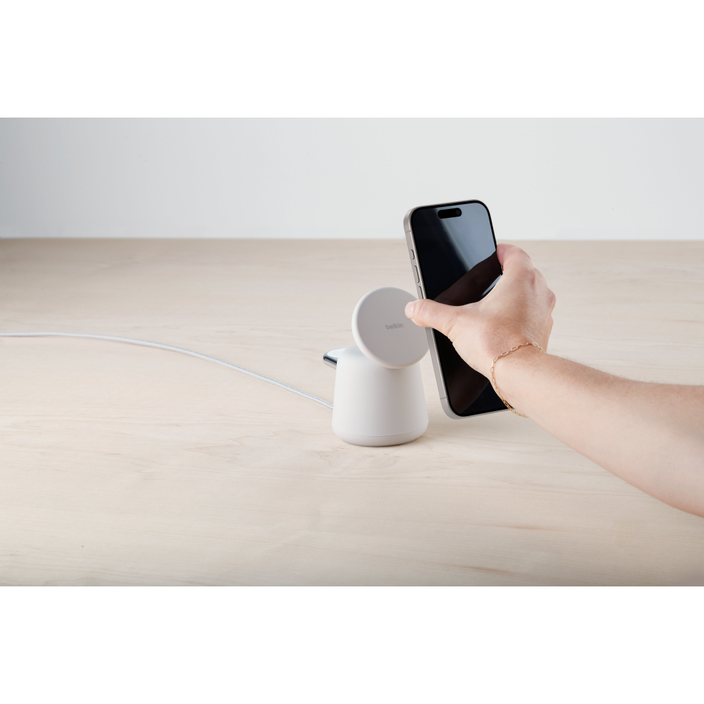 Зарядний пристрій Belkin 2in1 MagSafe iPhone/Watch/AirPods Sand Mass (WIZ020VFH37) - изображение 2