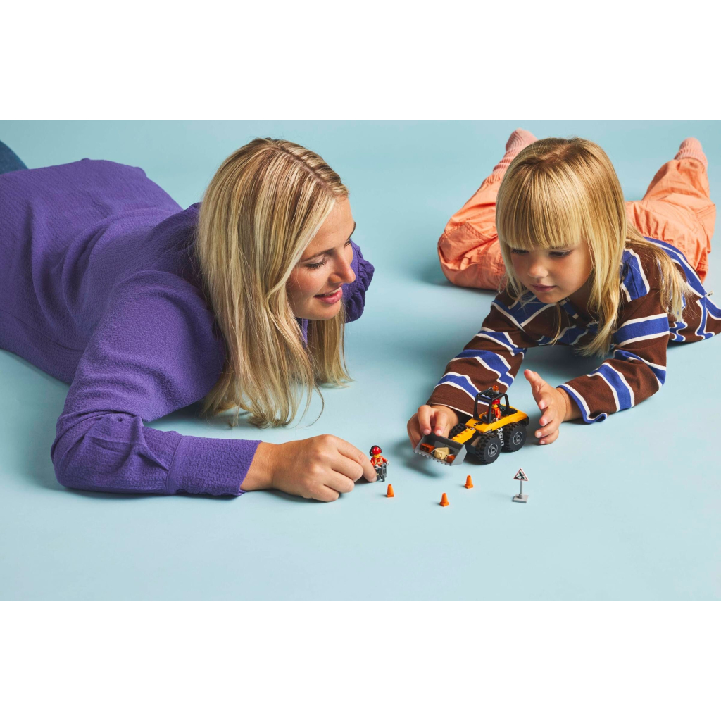 Конструктор LEGO City Жовтий будівельний автонавантажувач (60450) - зображення 7