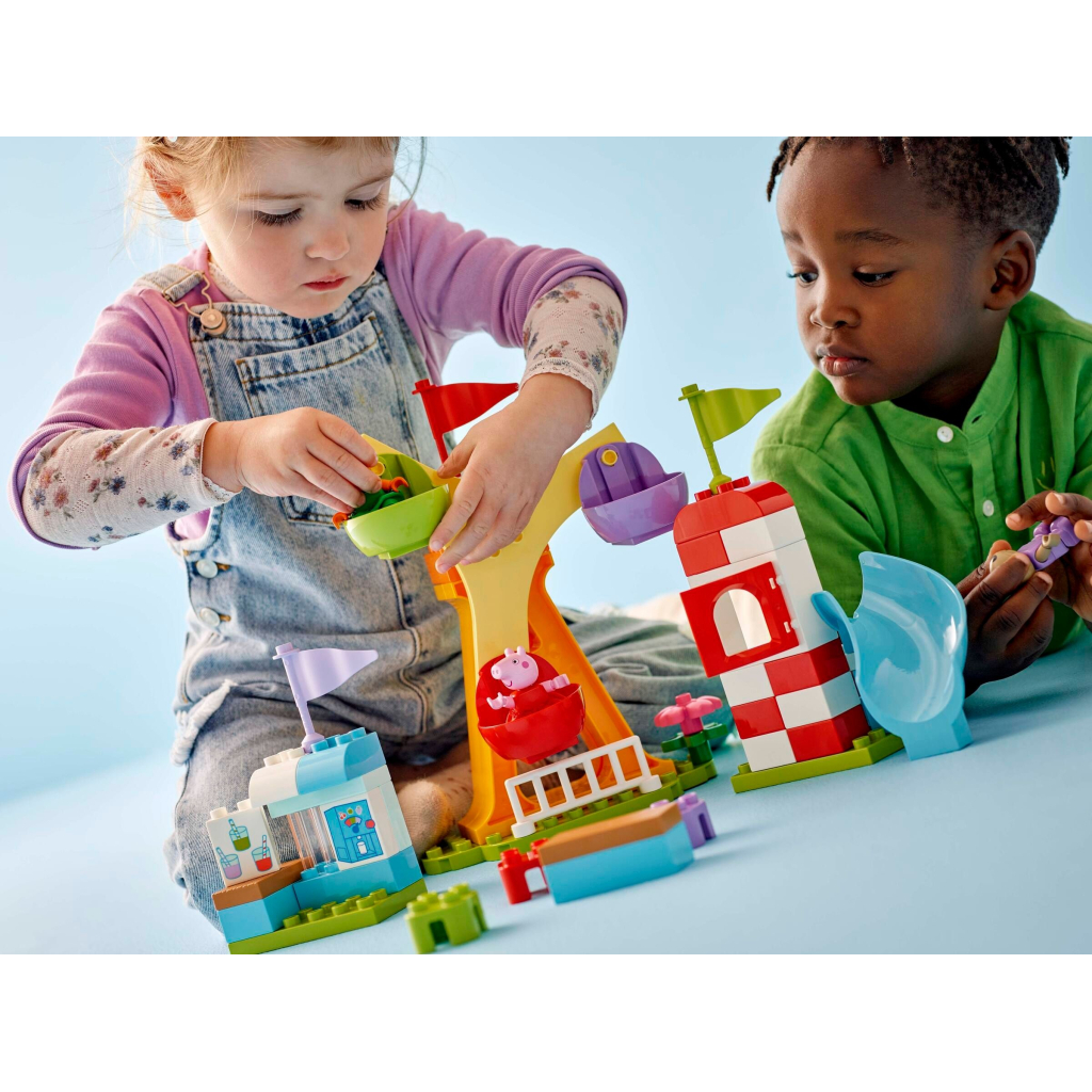 Конструктор LEGO DUPLO Peppa Pig Ярмарок розваг (10453) - зображення 8