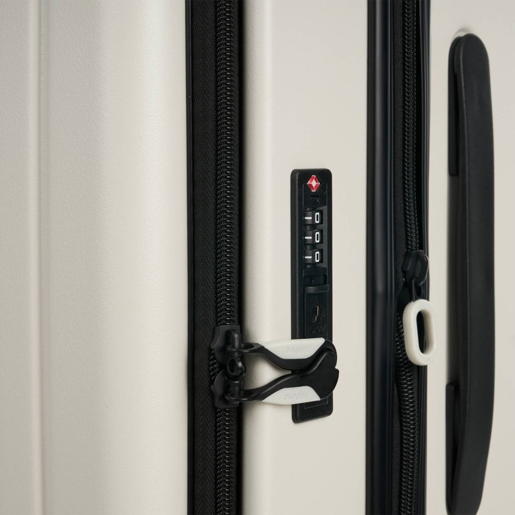 Валіза Bagland середня 72 л біла (1140621766) - зображення 11