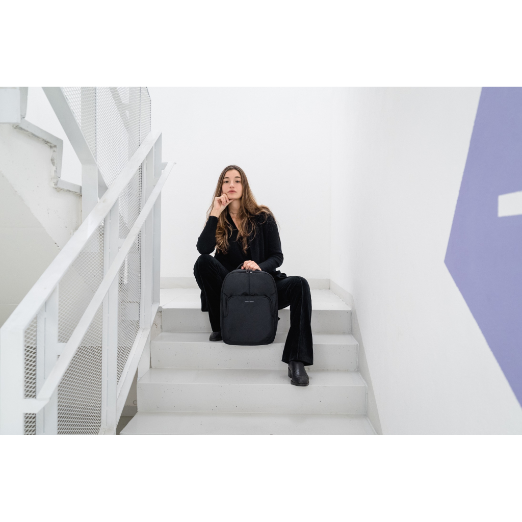 Рюкзак для ноутбука Tucano 15.6" Salvo black (BKSAL15-BK) - зображення 5