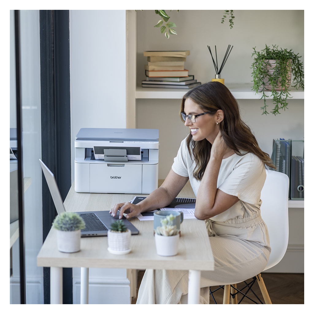 Багатофункціональний пристрій Brother DCP-L1630W (DCPL1630WYJ1) - зображення 4