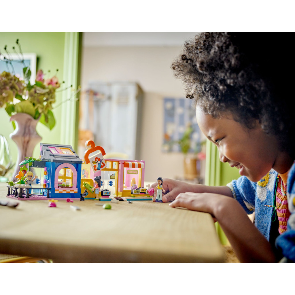 Конструктор LEGO Friends Крамниця вінтажного одягу 409 деталей (42614) - зображення 12