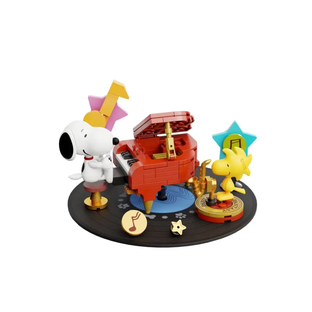 Конструктор Pantasy Snoopy Фонограф (86911) - изображение 2