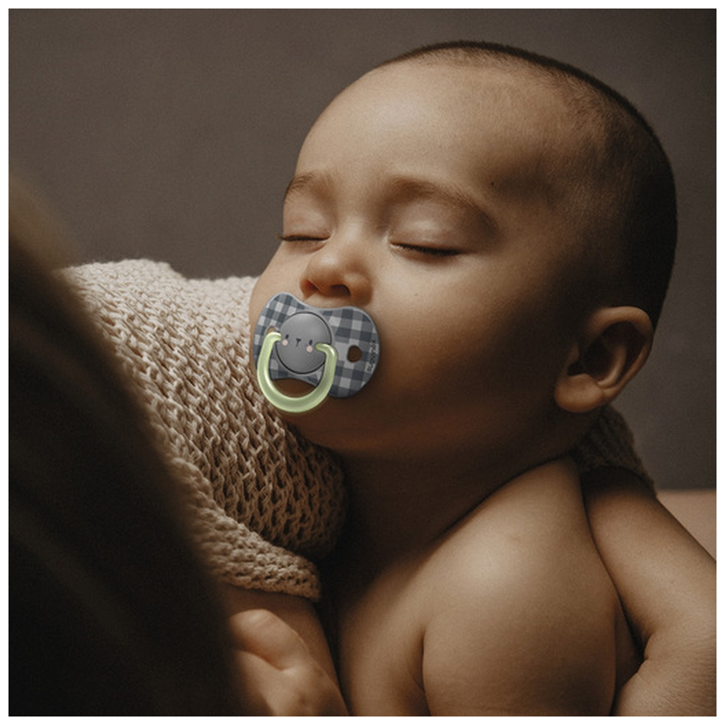 Пустушка Suavinex фізіологочна, 2 шт. 0-6 місяців, нічна/ведмедик (308212) - изображение 6