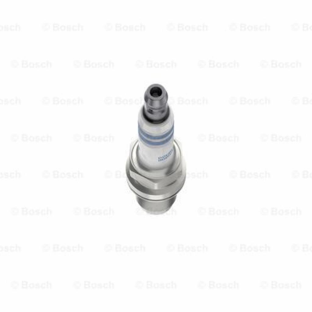 Свічка запалювання Bosch 0 242 240 675 - зображення 3