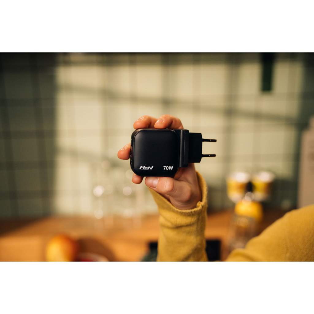 Зарядний пристрій Verbatim MiniGaN 70 W 3 ports (2xUSB-C/1xUSB-A) (32229) - зображення 5