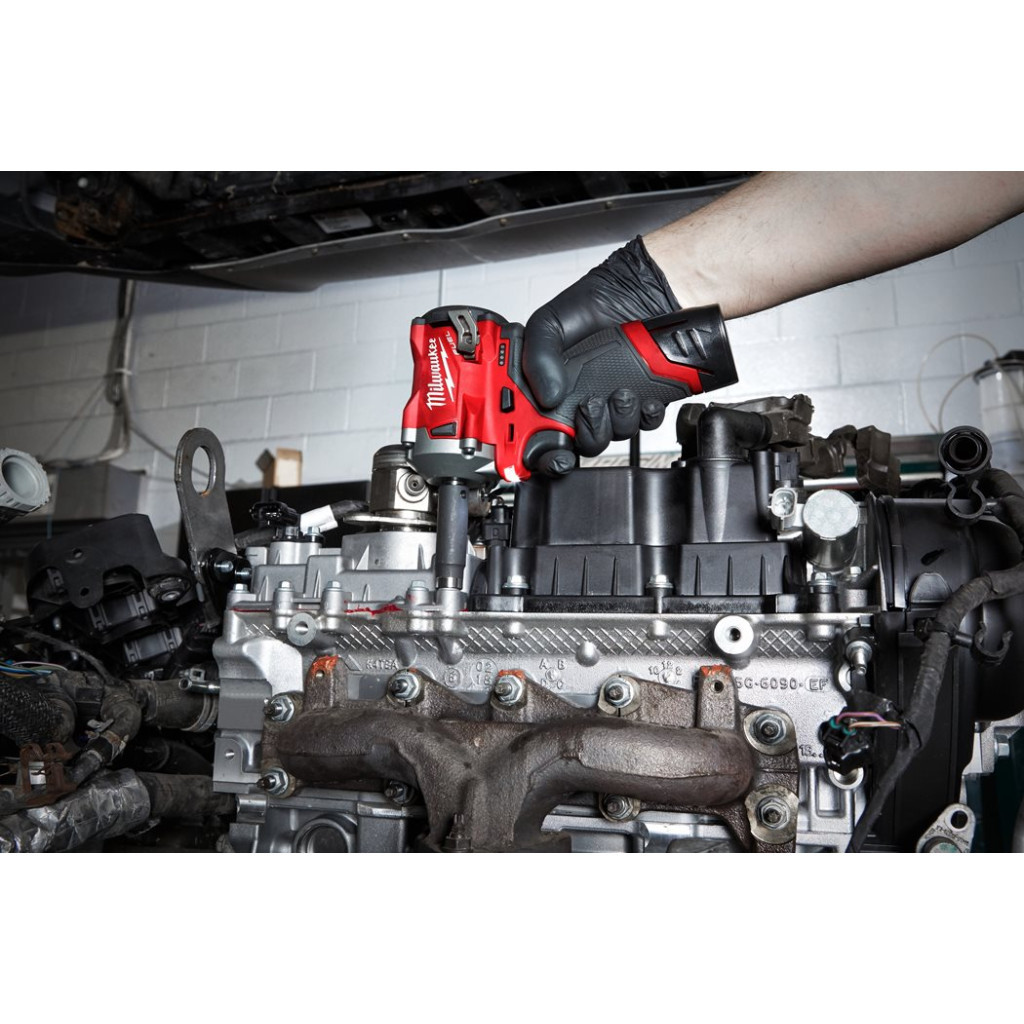 Гайковерт Milwaukee 3/8", M12 FIW38-0, 339 Нм (без АКБ та ЗП) (4933464612) - изображение 10
