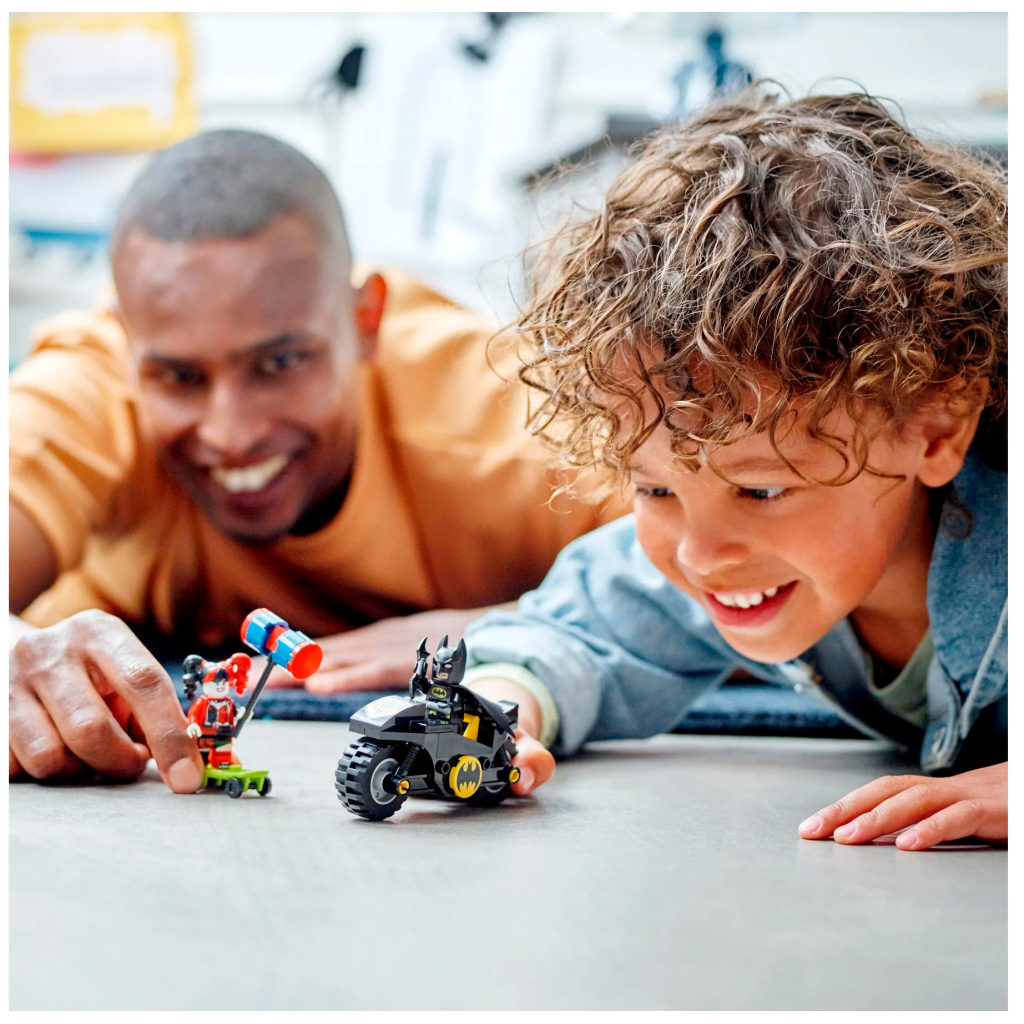 Конструктор LEGO Super Heroes Бетмен проти Харлі Квін 42 деталі (76220) - зображення 2