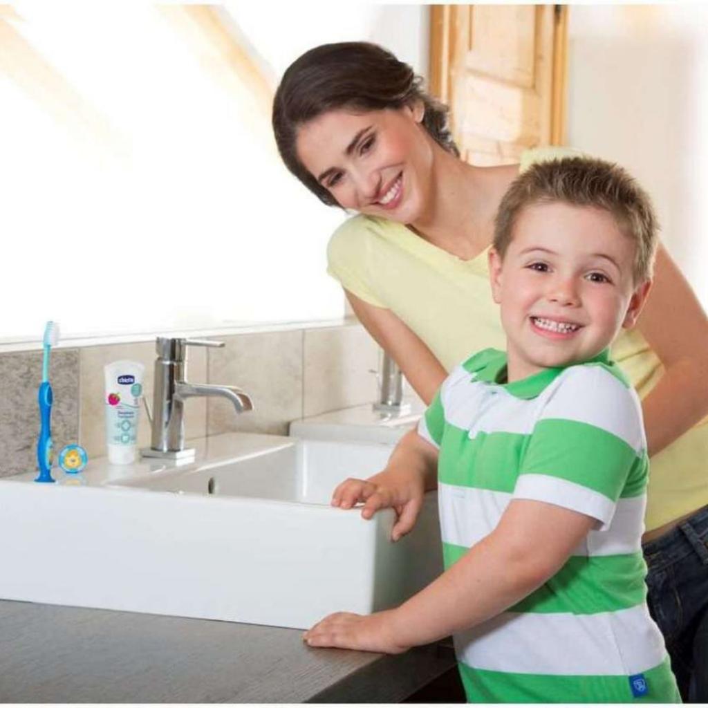 Дитяча зубна щітка Chicco малинова (2900990799862) (09079.10.20) - зображення 4