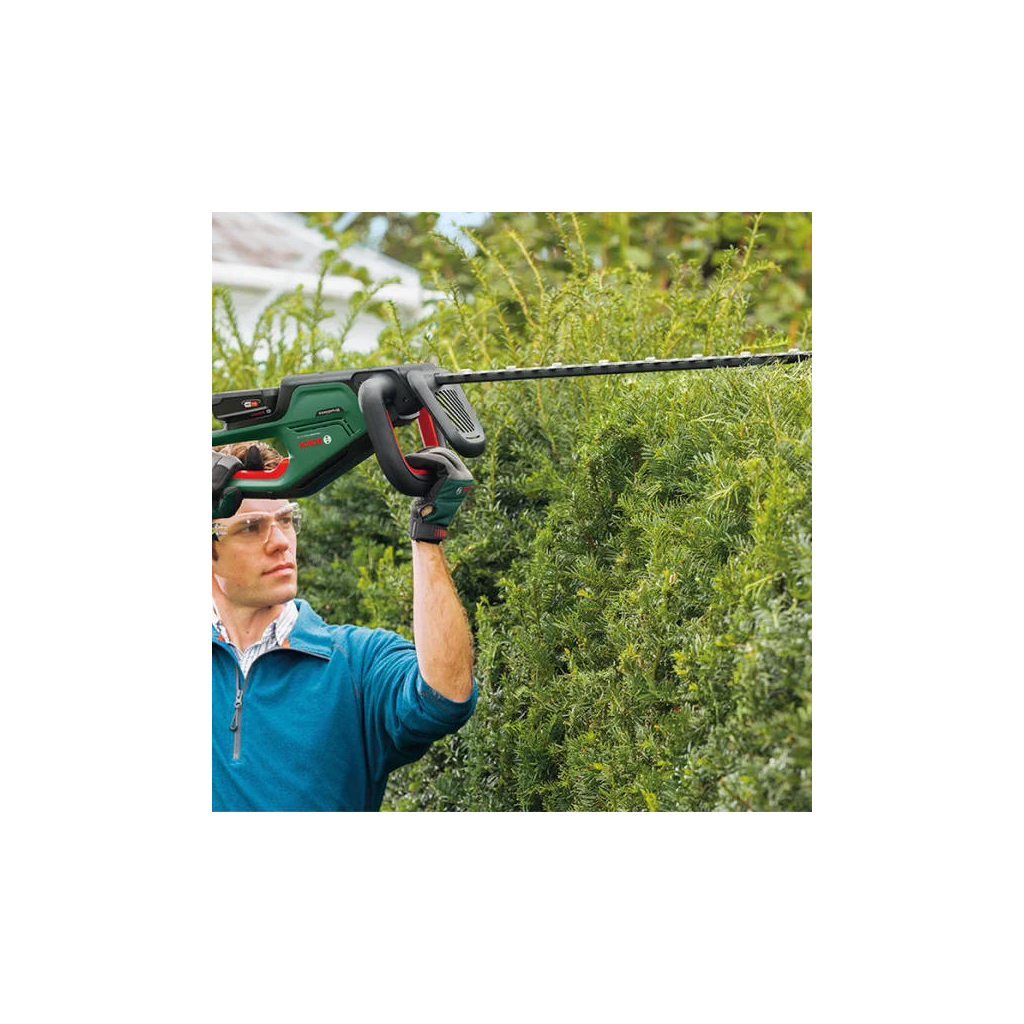 Кущоріз Bosch акумуляторний UniversalHedgeCut 18V-50 18V, 50мм, крок різу 20мм, 2.3кг (без АКБ та ЗП) (0.600.849.K00) - изображение 2