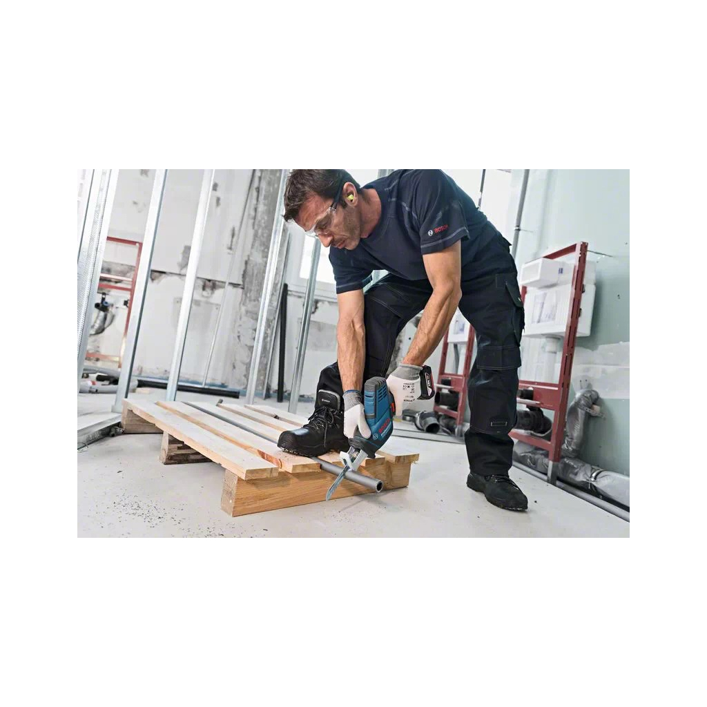 Шабельна пила Bosch GSA 18 V-LI C, 18В, пропил 200мм, хід 21мм (без АКБ та ЗП) (0.601.6A5.001) - зображення 2