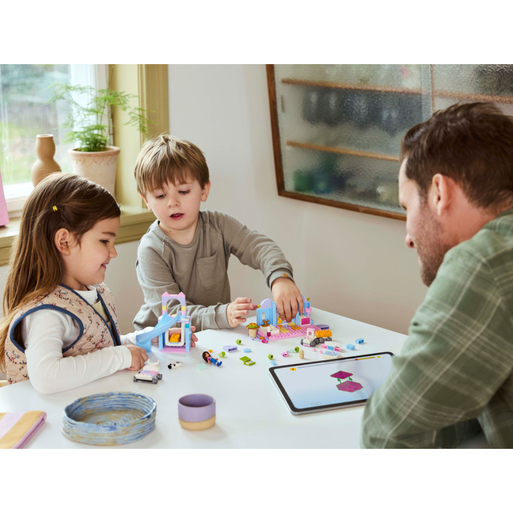 Конструктор LEGO Gabby's Dollhouse Міні-кото-ясла Ґаббі (10796) - зображення 9