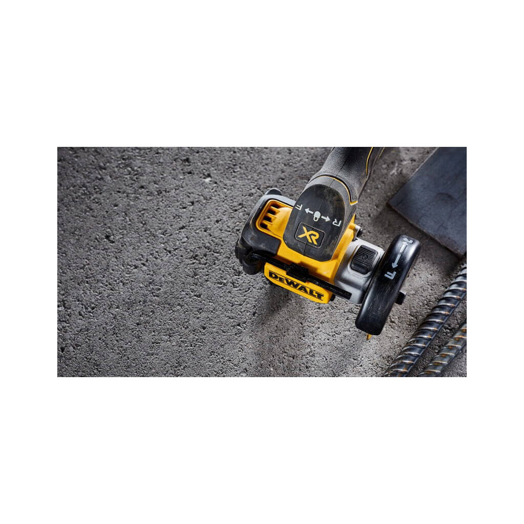 Дискова пила DeWALT 18В XR Li-lon, диск 76х10 мм, 0.94 кг (без АКБ та ЗП) (DCS438N) - изображение 9