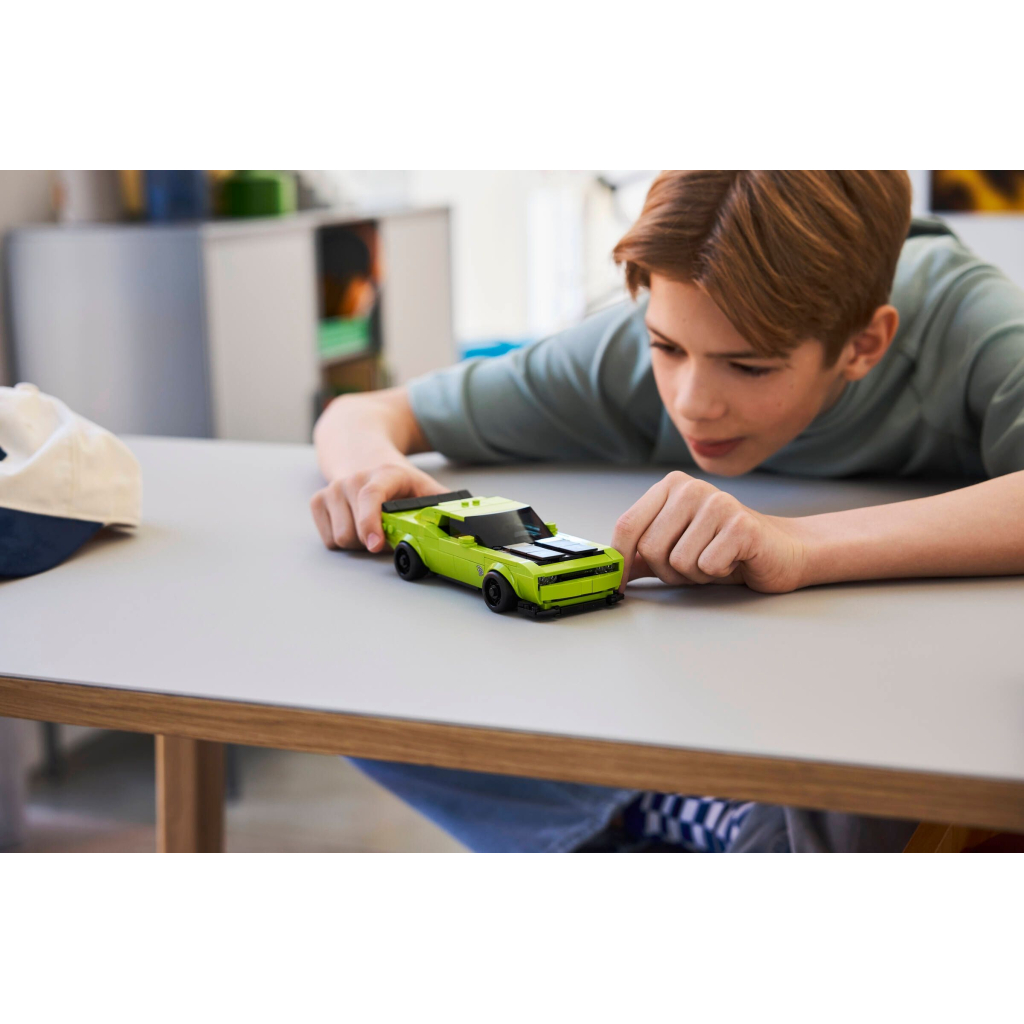 Конструктор LEGO Speed Champions Спортивний автомобіль Dodge Challenger SRT Hellcat (77237) - зображення 10