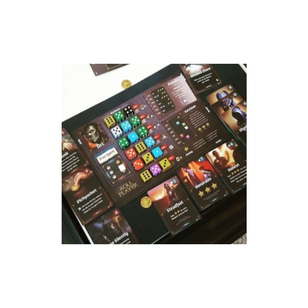 Настільна гра Thunderworks Games Roll Player (Шлях Героя), англійська (680474010523) - зображення 3