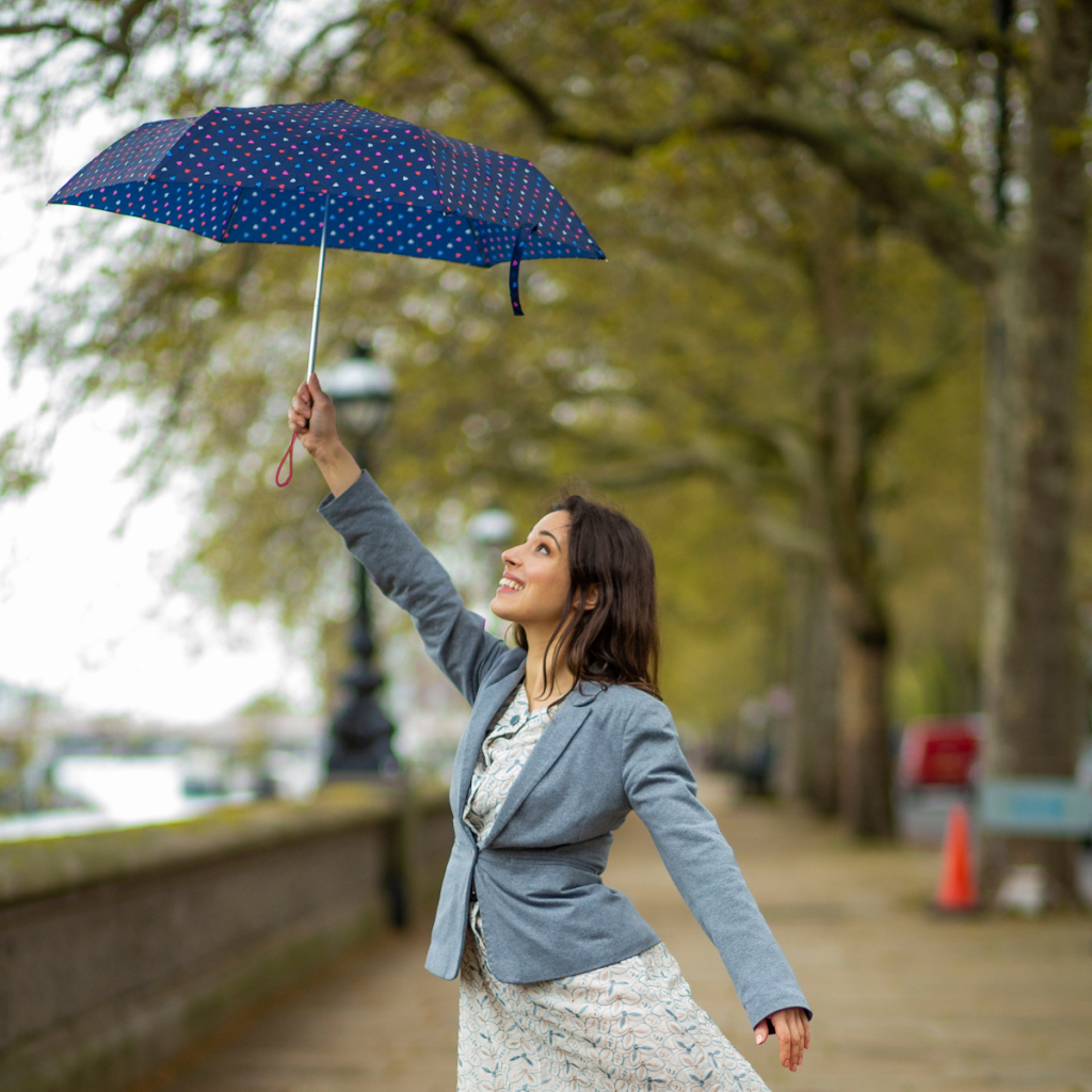 Парасоля Fulton L553-041239 Superslim-2 Ditsy Hearts (L553-041239) - зображення 6