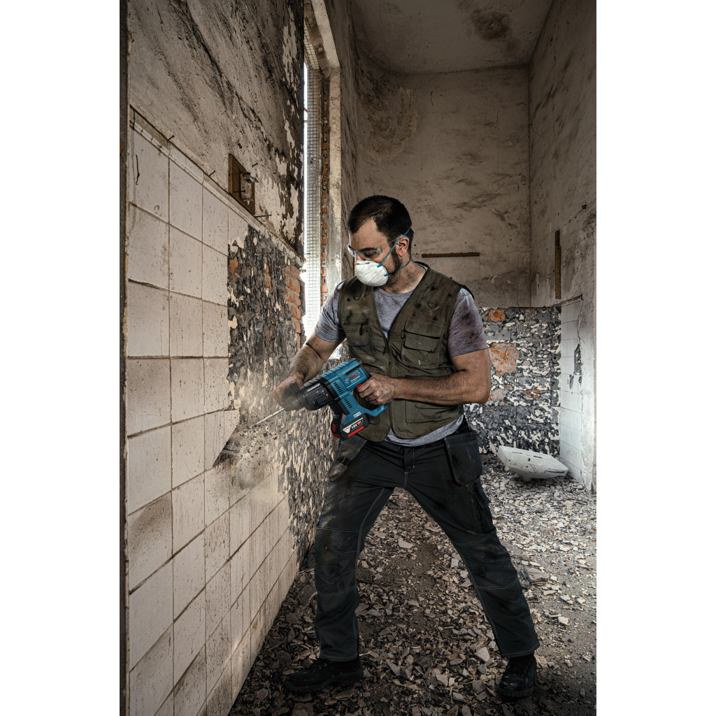 Перфоратор Bosch GBH 180-LI акумуляторний + ЗП GAL 18V-41 (0.615.990.L6J) - изображение 4