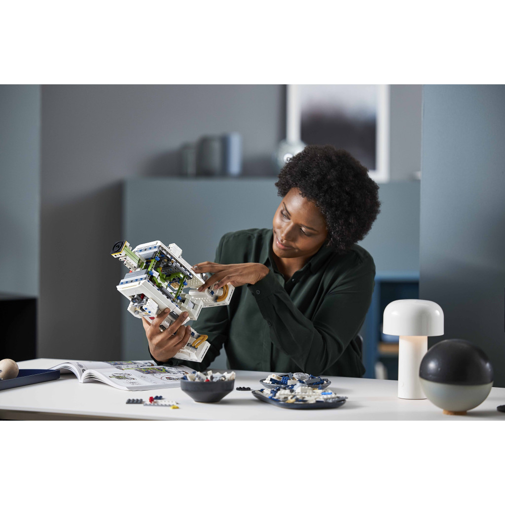 Конструктор LEGO Star Wars R2-D2 2314 деталей (75308) - зображення 6