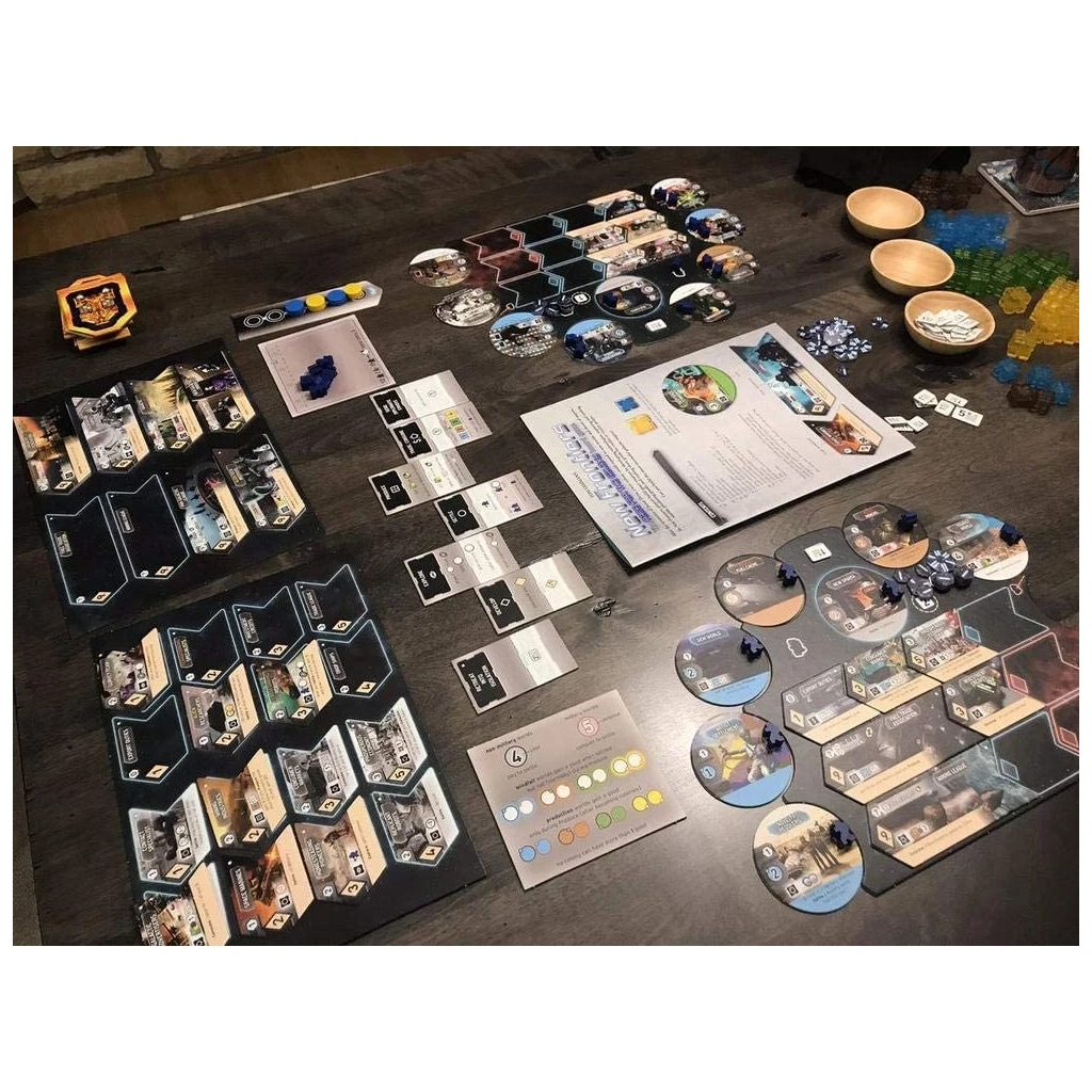 Настільна гра Rio Grande Games Race for the Galaxy: New Frontiers (Боротьба за галактику: Нові рубежі) (6501158) - зображення 3