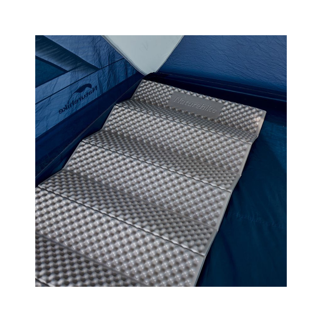 Туристичний килимок Naturehike IXPE CNK2300DZ017 алюмінієва плівка 200 x 65 х 2 см бежевий (6976023923180) - изображение 2