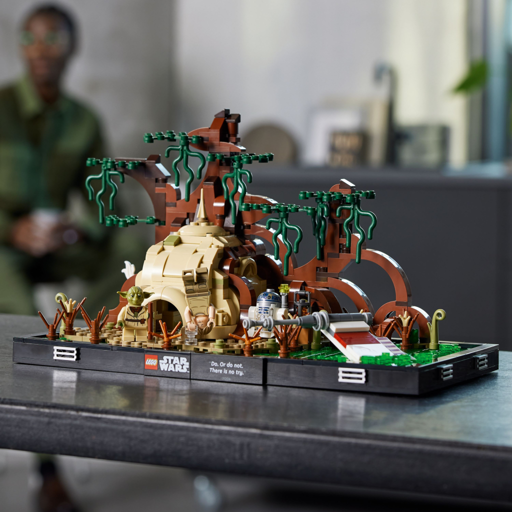 Конструктор LEGO Star Wars Діорама тренування Джедая на Дагобі (75330) - зображення 4