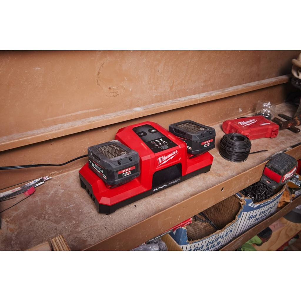 Зарядний пристрій для акумуляторів інструменту Milwaukee M18 DBSC Dual SUPER CHARGER (4932492531) - изображение 10